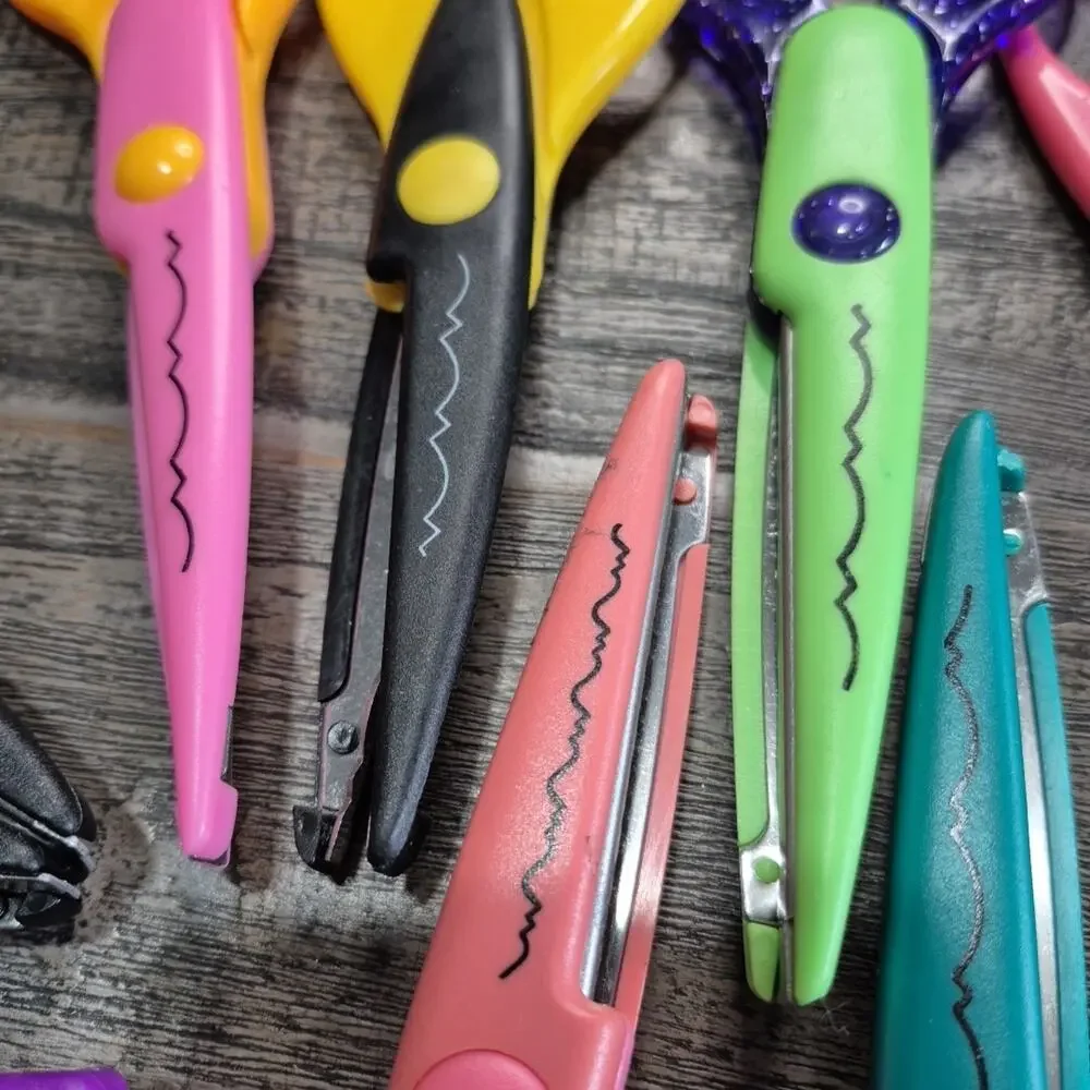 Crafting Scissors Paper Crafting Scrapbooking Shapers Decorative Lot of 11